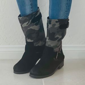 Grey Black Camouflage Winter Wonder Boots